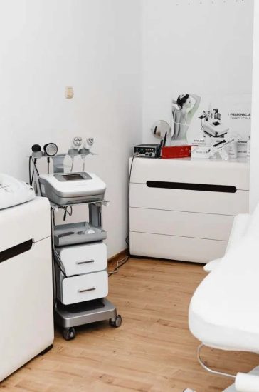 Profesjonalny gabinet kosmetyczny Kosmetolog Skalska, specjalizujący się w odbudowie skóry, w Gorzowie Wielkopolskim